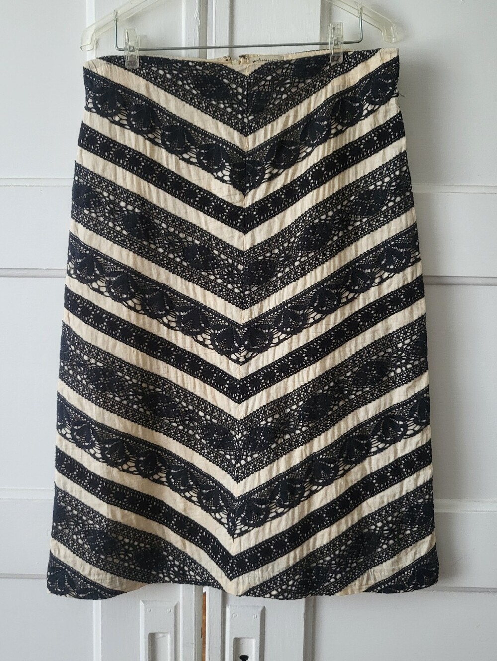 Anthropologie Elevenses Black And Cream Lace Stripe Midi Skirt Size 10